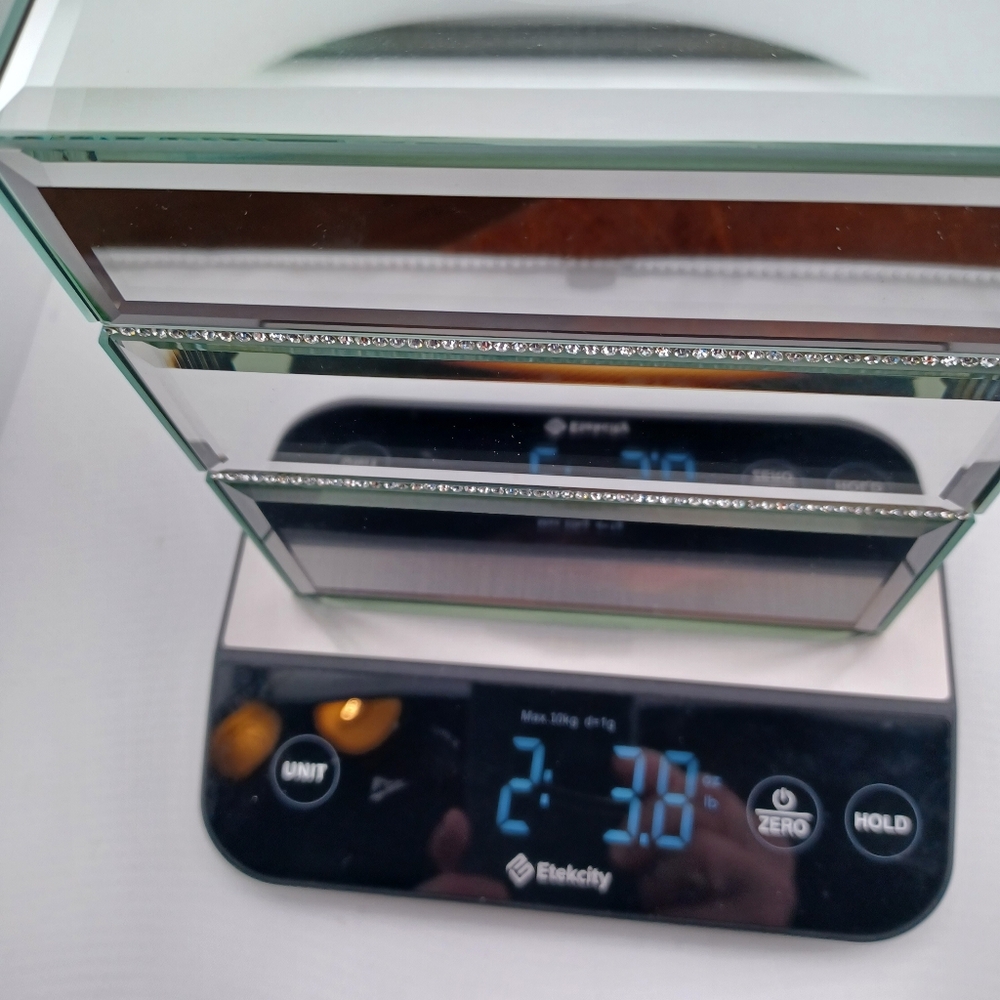 🌟Beautiful Tissue Box Cover with Mirrored & Diamantes Rhinestone Embellis… - Picture 5 of 12